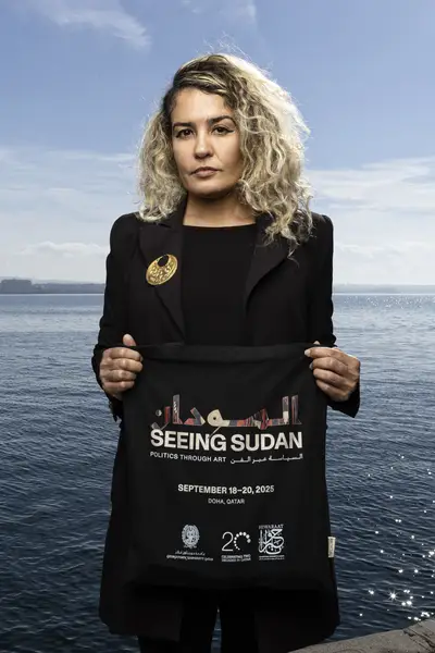 Suzannah Mirghani (2)