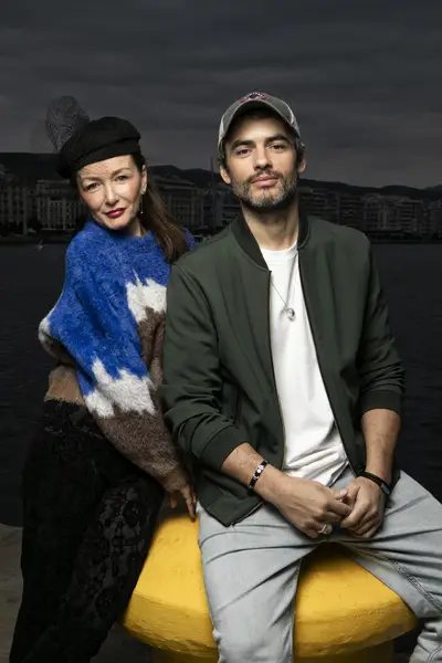 Adriana Matoshi, Nik Xhelilaj (2)