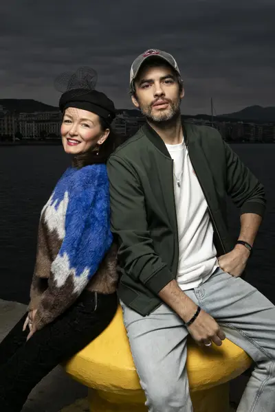 Adriana Matoshi, Nik Xhelilaj (1)