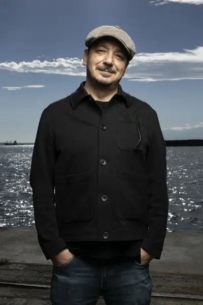 Andrey M Paounov (1)