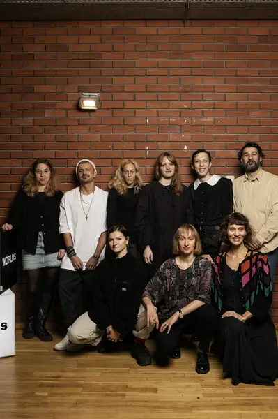 Animal cast & crew (2)