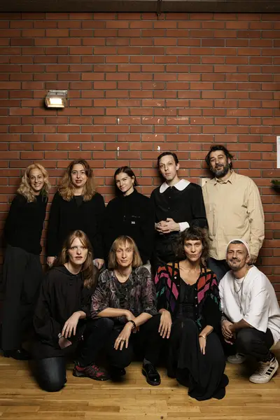 Animal cast & crew (1)