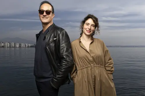 Ari Bafalouka, Julie Macqueron (2)