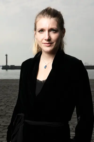 Charlotte Vandermeesch (2)