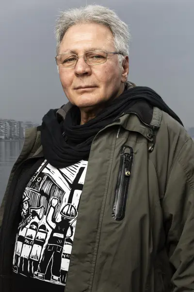 Christos Karakepelis (1)