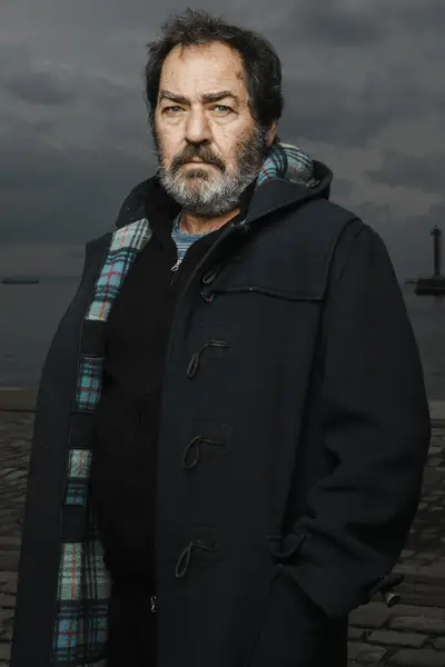 Dimitris Athiridis (2)