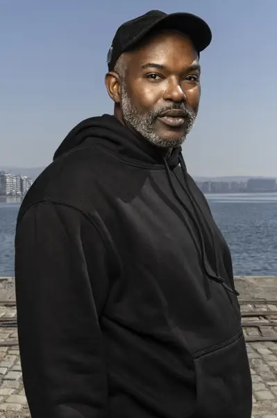 Elegance Bratton (1)