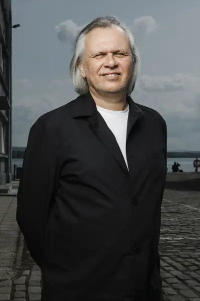 Elias Tsaousakis (1)