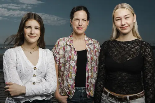 F. V. Payne, S. E. Jacobsen, R. B. Vatne (2)