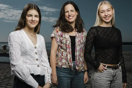 F. V. Payne, S. E. Jacobsen, R. B. Vatne (1)