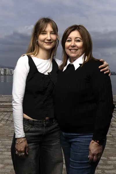 Joséphine Faisant, Efi Mikelatou