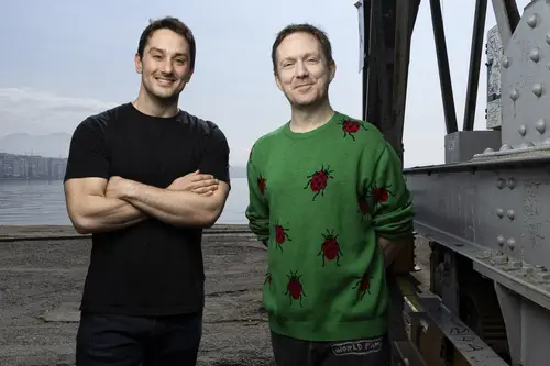 Mark Jones, Tom de Freston