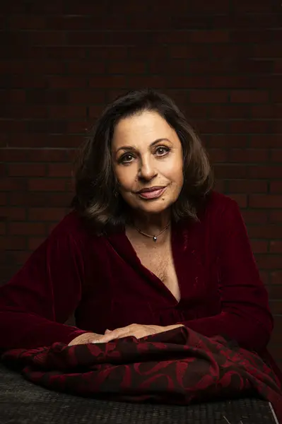 Haris Alexiou, Agora's ambassador (1)