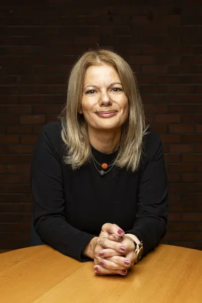 Immersive Jury (Maria Kouzinopoulou) (2)