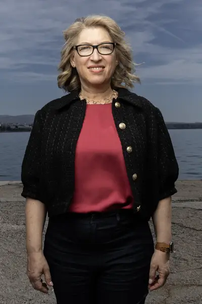 Lauren Greenfield (2)