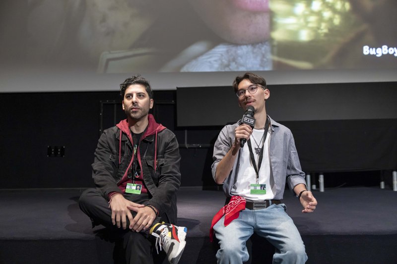 PROBOLH_THS_TAINIAS_BUGBOY