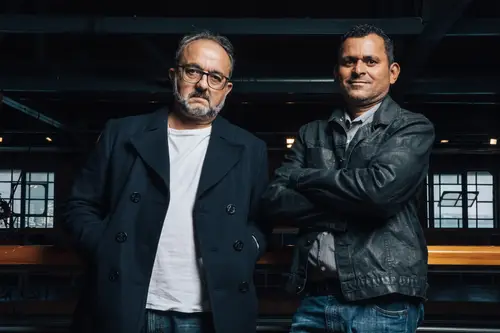 Restless, Bernard Attal (2)