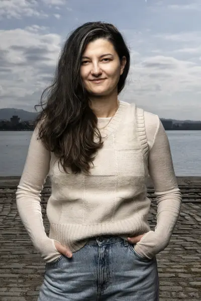 Sarra Tsorakidis (1)