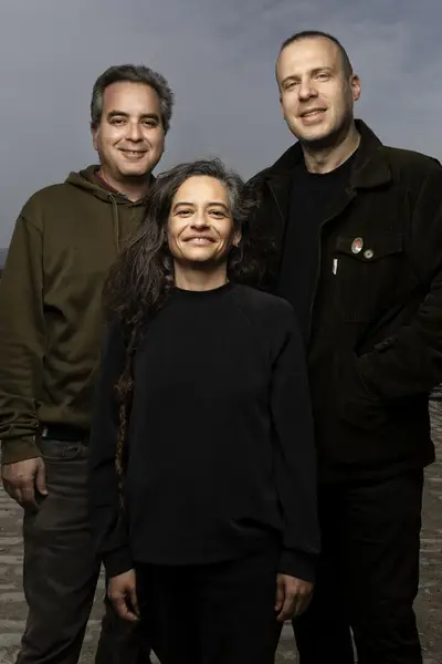 V. Papoutsis, Kl. Camati, T. Gkoletsos