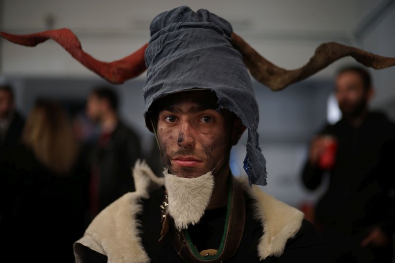 WHY_THE_MOUNTAINS_ARE_BLACK_RITUALS_1