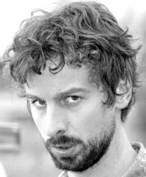 Aπό τάφο σε τάφο