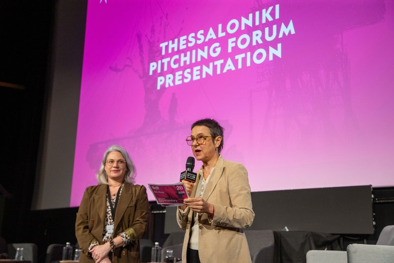 Η Γενική Διευθύντρια του ΦΝΘ, Ελίζ Ζαλαντό, και η επικεφαλής της Αγοράς, Αγγελική Βέργου, στην παρουσίαση του Thessaloniki Pitching Forum