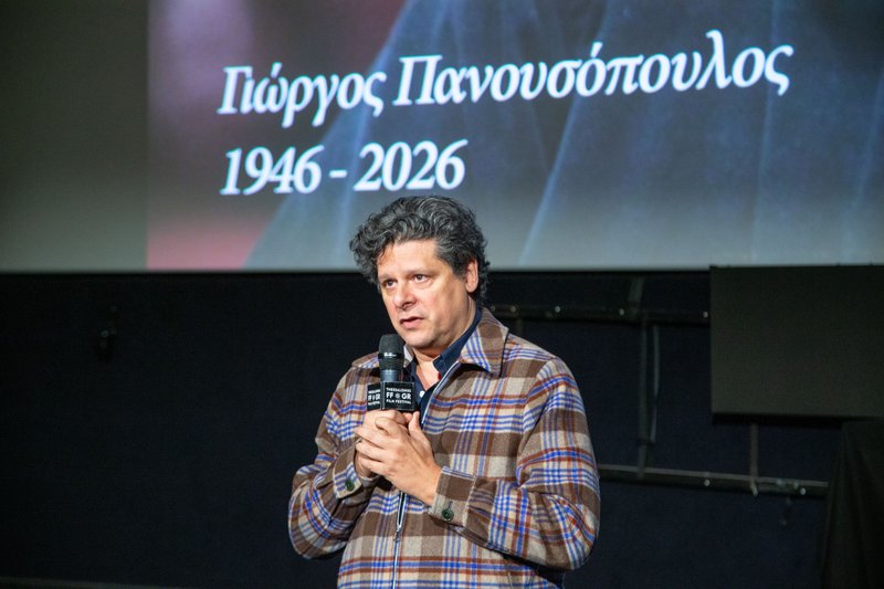 Ο πρόεδρος της Ελληνικής Ακαδημίας Κινηματογράφου, Λευτέρης Χαρίτος, στην ειδική προβολή στη μνήμη του Γιώργου Πανουσόπουλου