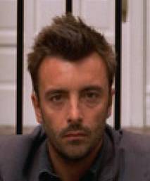 Άγνωστος λευκός άνδρας